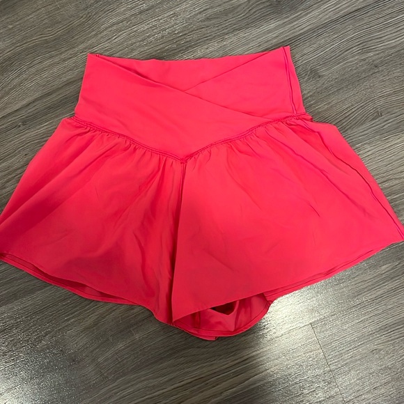 Aerie, Flowy, Cross waist band shirts, size small - Picture 1 of 4